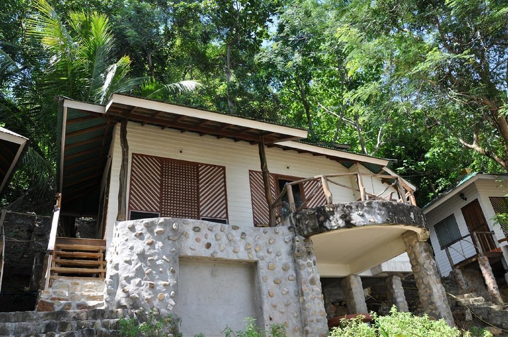 Tohko Beach Resort Phi Phi Don Quarto foto