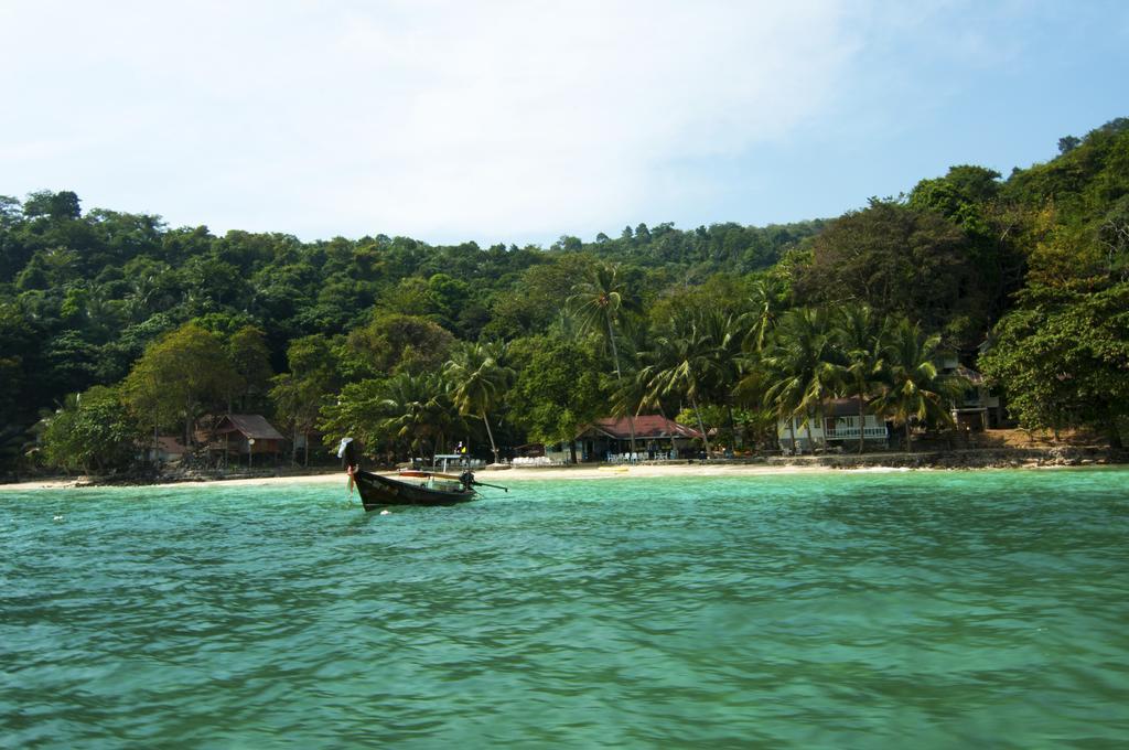 Tohko Beach Resort Phi Phi Don Exterior foto