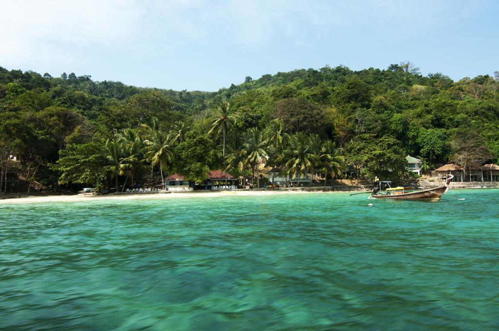 Tohko Beach Resort Phi Phi Don Exterior foto
