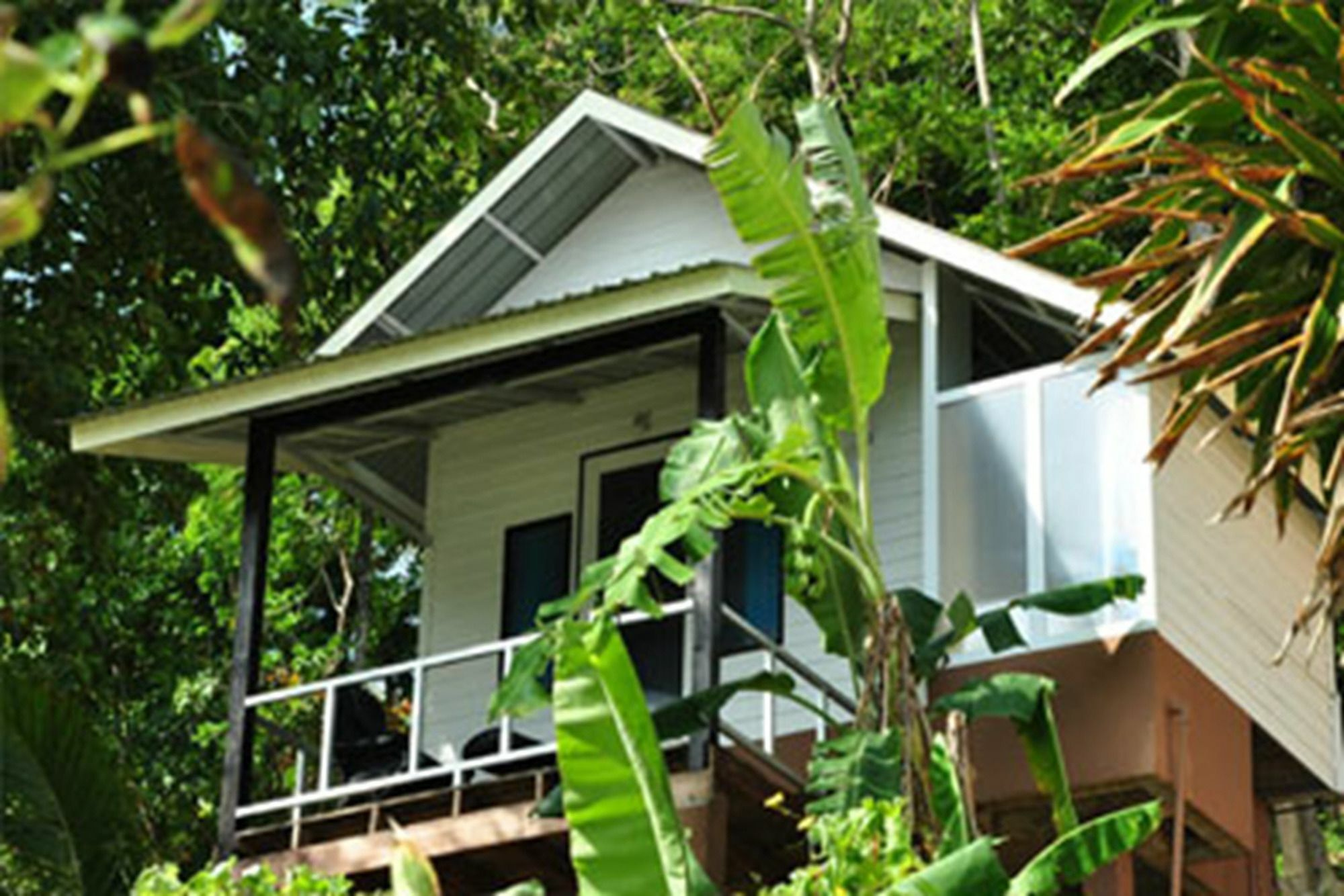 Tohko Beach Resort Phi Phi Don Exterior foto