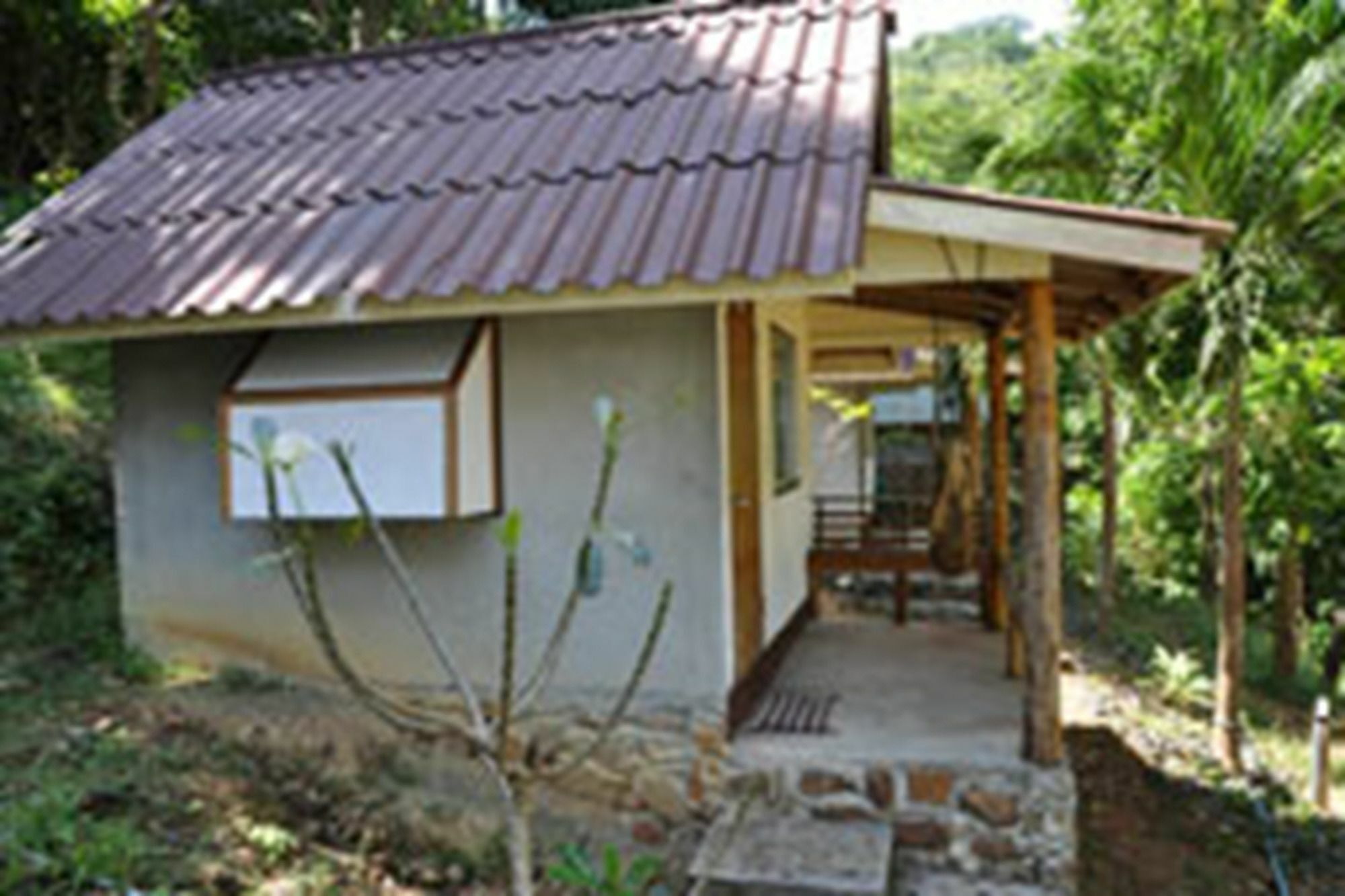 Tohko Beach Resort Phi Phi Don Exterior foto